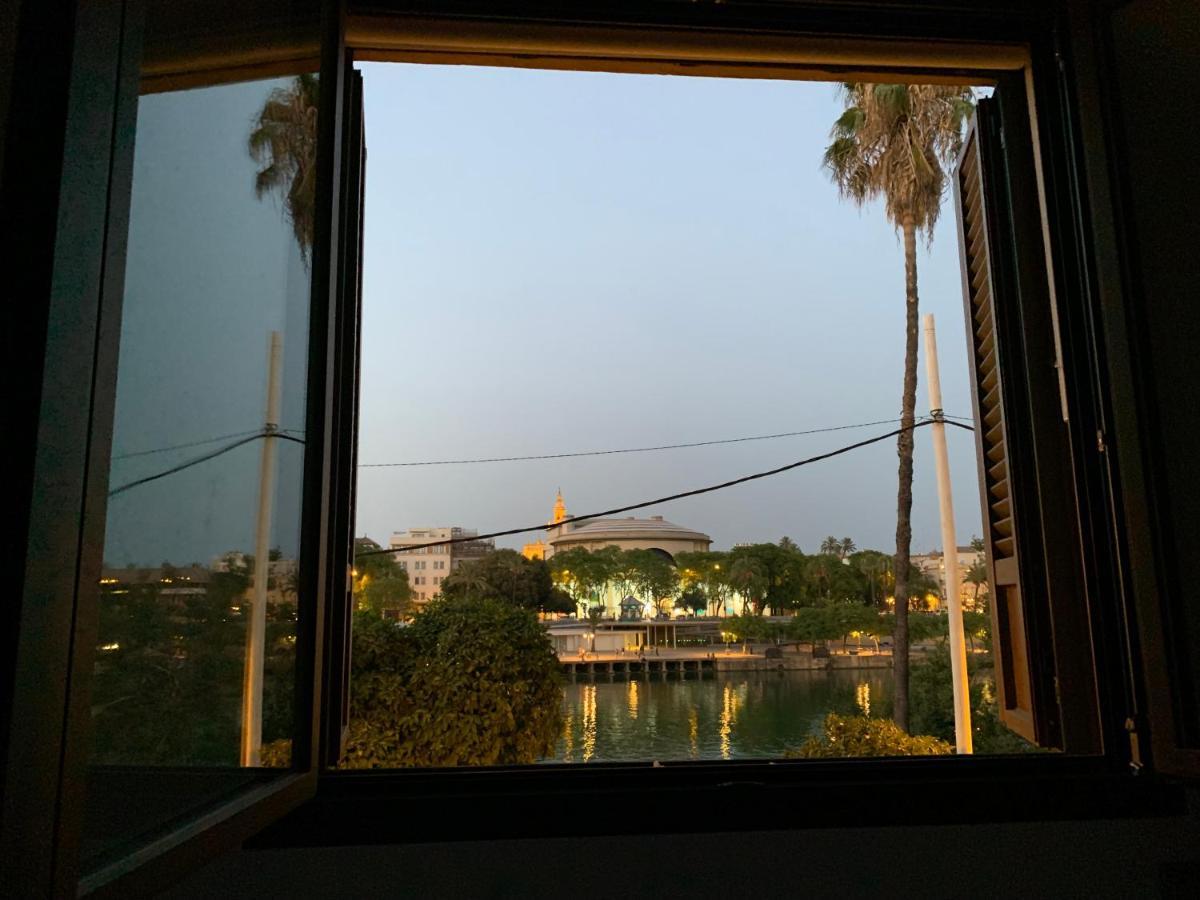 Betis Riverside Skyview By Valcambre Севилья Экстерьер фото